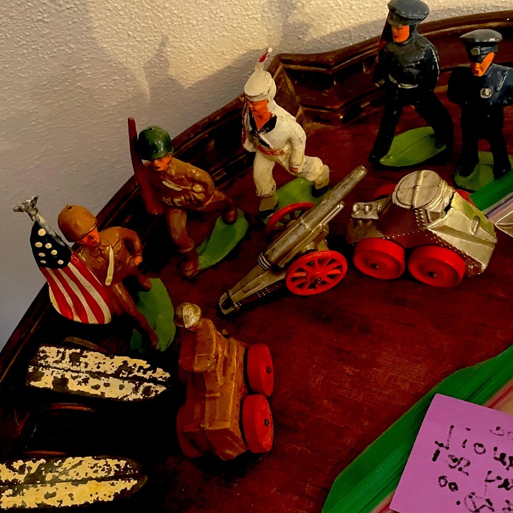 ❌🛑SOLD ❌🛑 Vintage Toy Soldiers